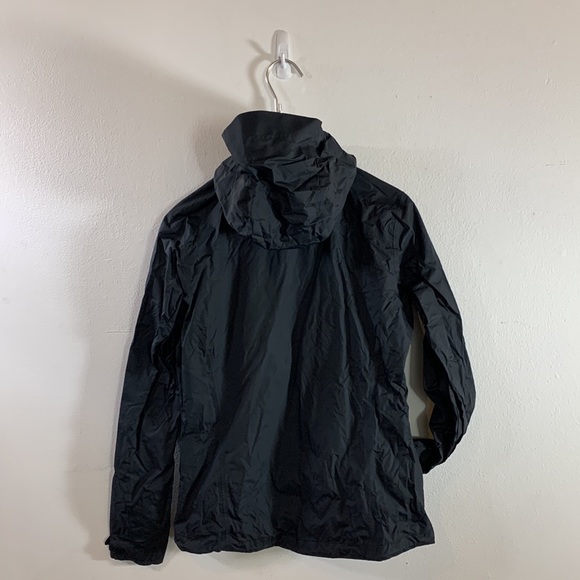 HBO GIRLS Season 3 Crew Embroidered Mountain Hardware Rain Jacket - Picture 7 of 12
